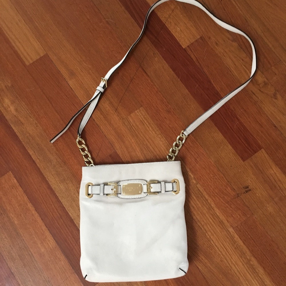 Michael Kors cross body purse